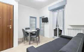 Alessia'S Flat- Fantoni